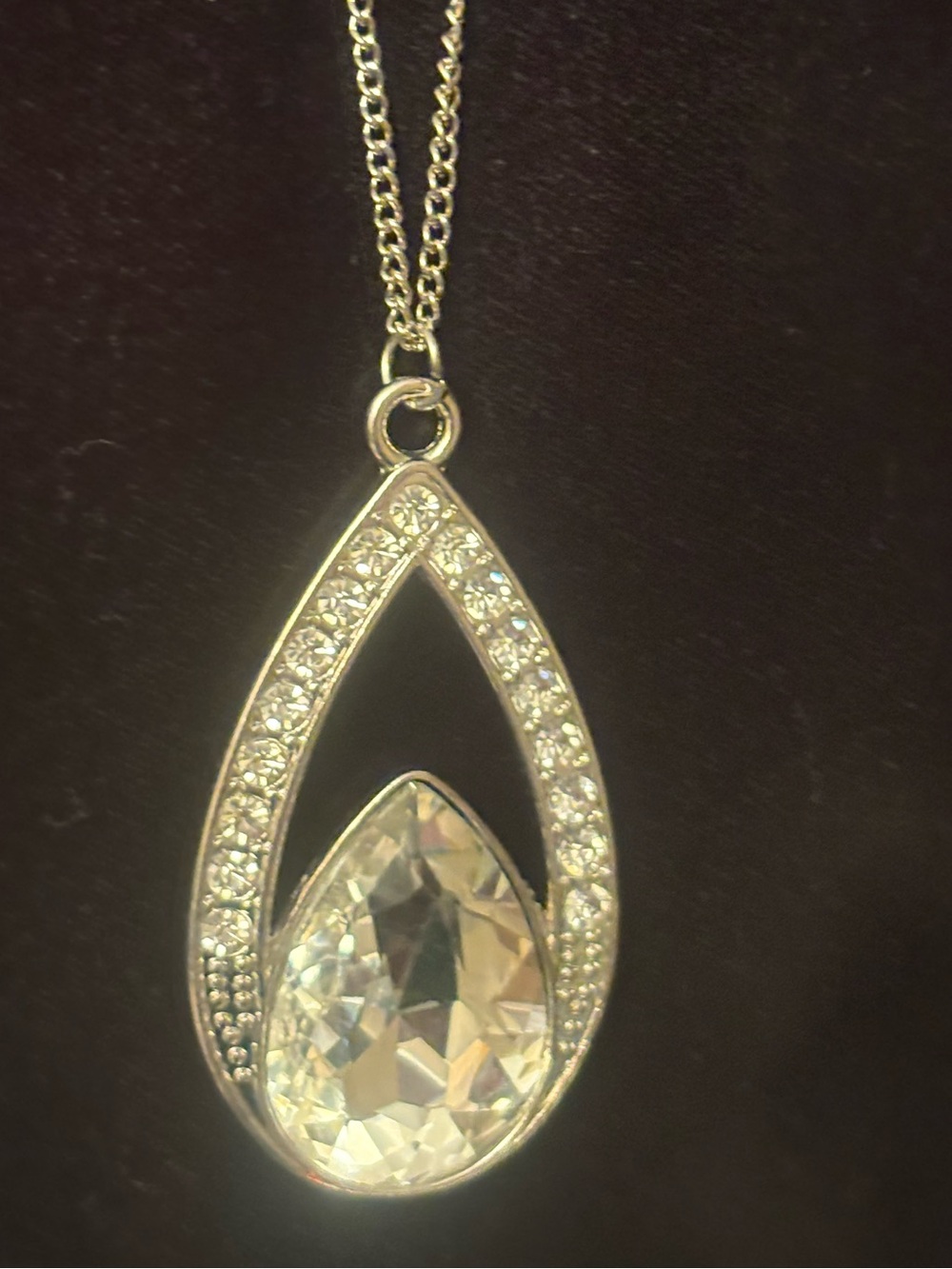 Silver Teardrop Crystal Pendant Necklace - Clear